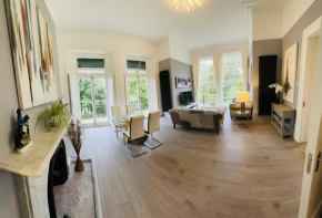 Luxury garden apartment under the Castle, Dover